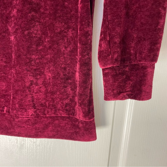 Sz S Velvet &Lace Top. BluGirl Folies - Picture 7 of 8